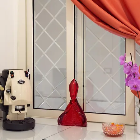 Private Intermezzo Neapol