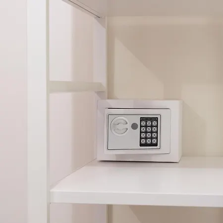 Private Intermezzo Neapol